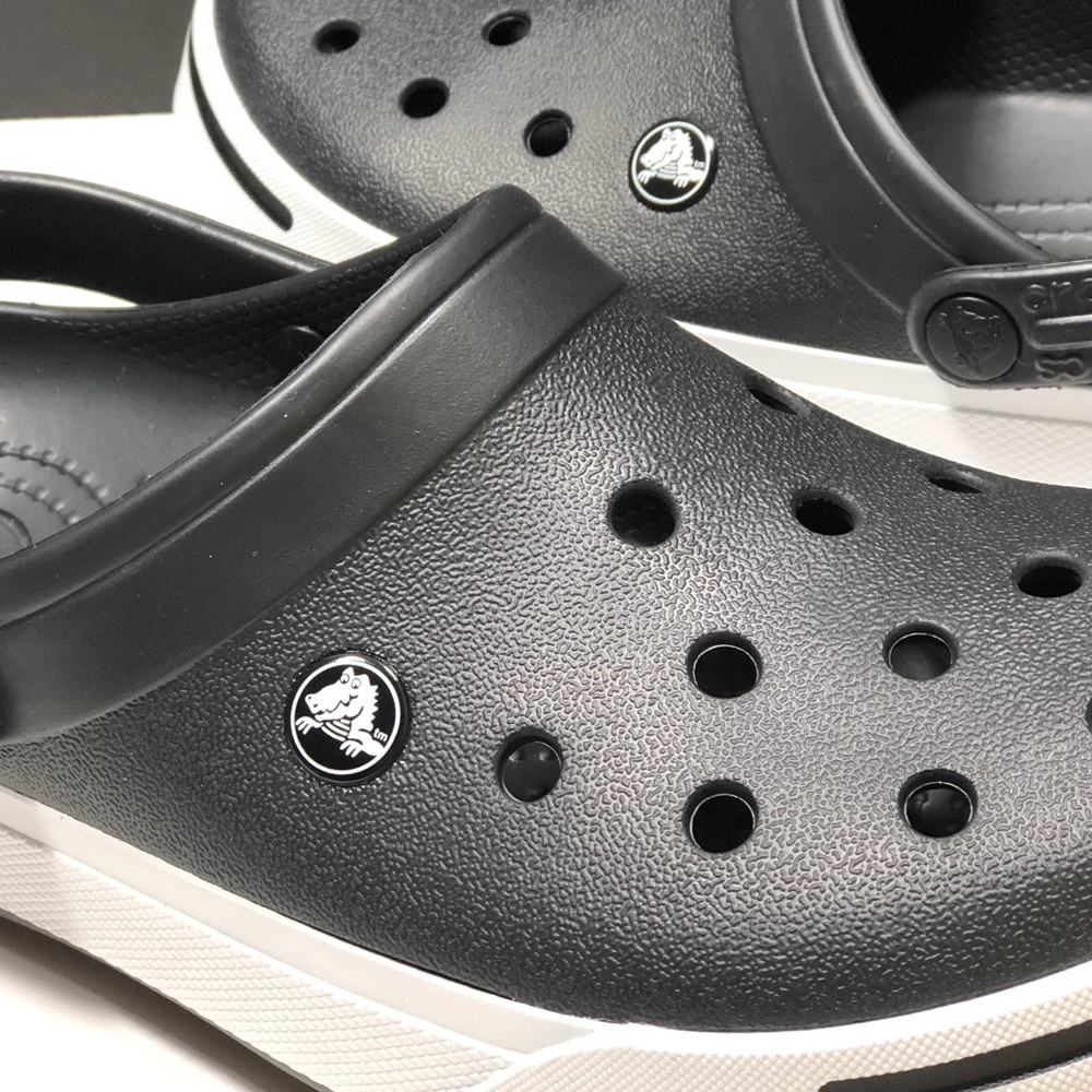 NEW🖤CROCS Classic Clog - Picture 12 of 12
